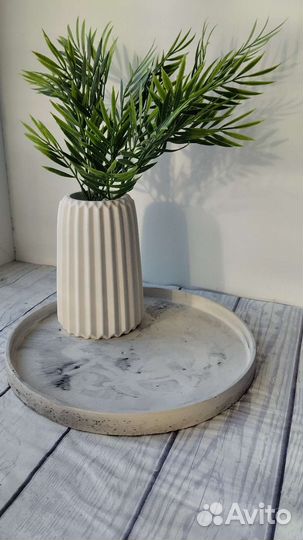 Ваза из гипса