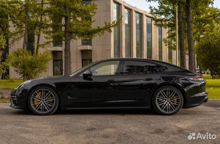 Прокат Porsche Panamera Turbo S