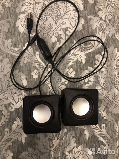 Акустические колонки для компьютера