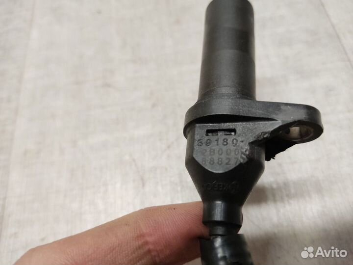 Датчик коленвала Kia Ceed ED 1.6 G4FC 2010