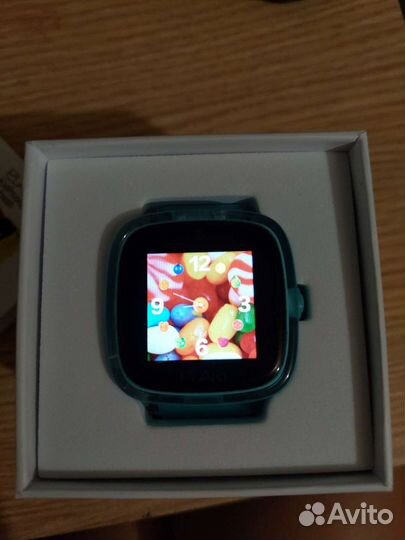 Детские часы-телефон с gps Elari