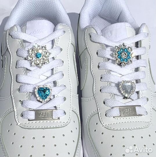 Украшение для кроссовок