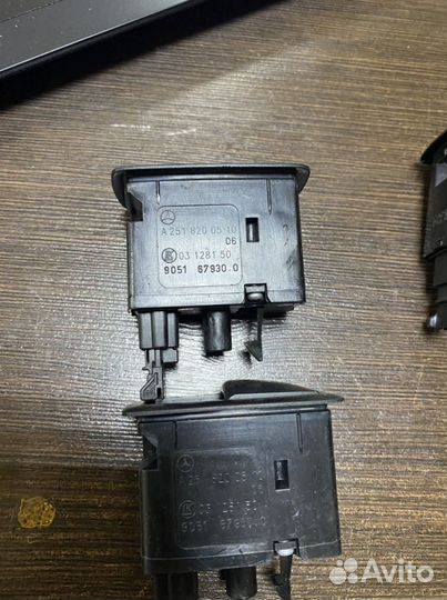 Кнопки стеклоподъемника Mercedes GL164, ML164
