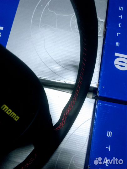 Спортивный руль момо