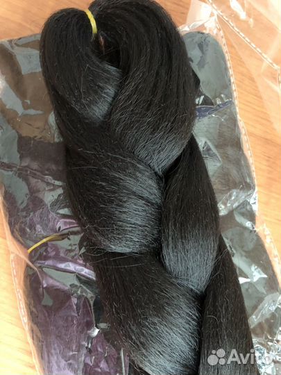 Канекалон черный