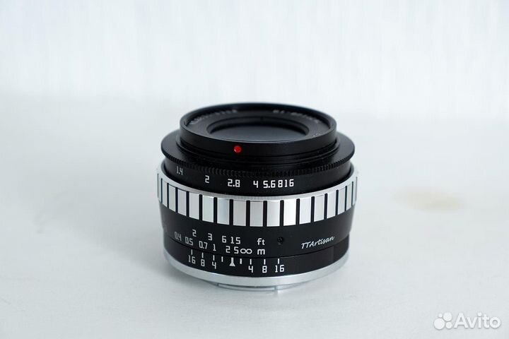 Объектив TTArtisan 23 мм F1.4 для Fuji X