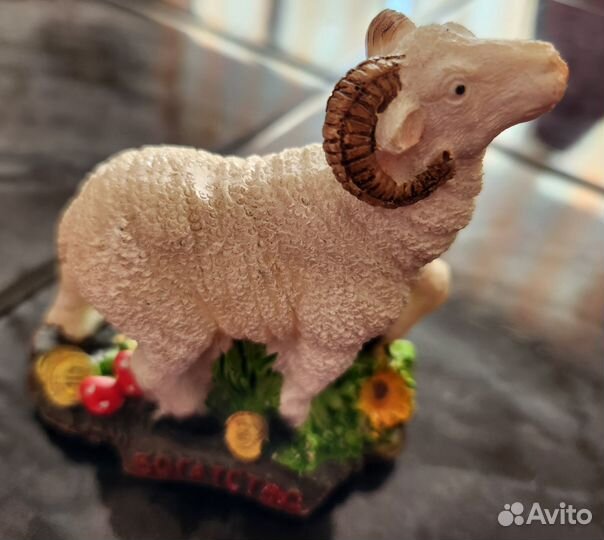 Фарфоровые животные