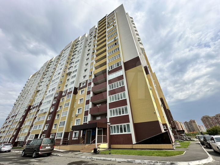 1-к. квартира, 32 м², 8/17 эт.