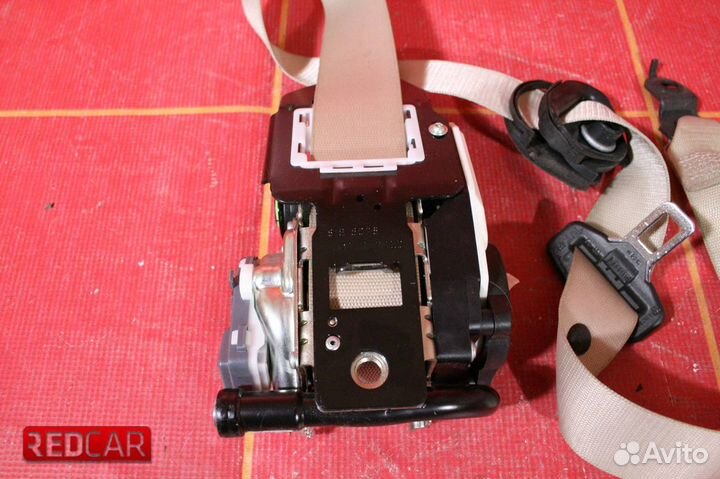 Ремень безопасности перед лев Mercedes W212 E (09