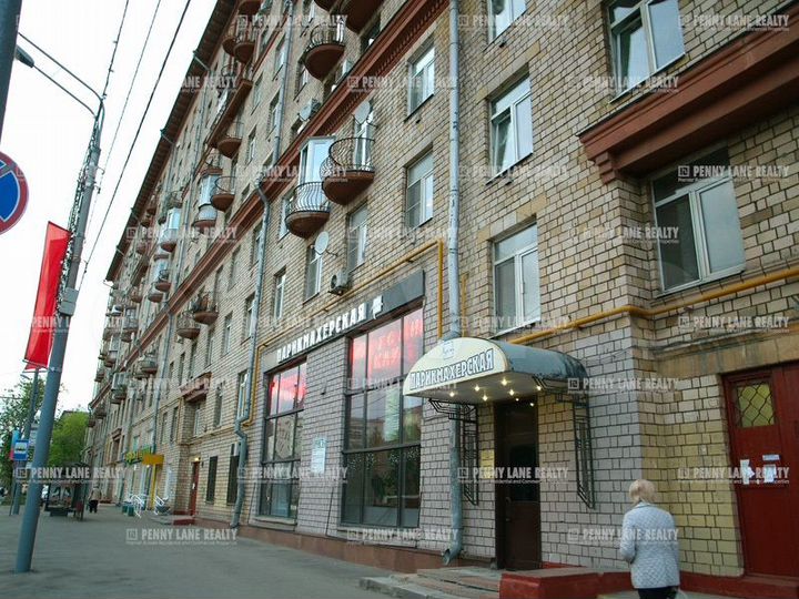 Продам торговое помещение, 303 м²