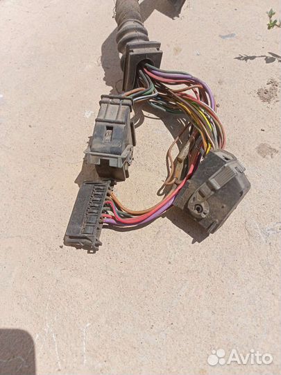 Проводка подкапотная Mercedes Benz W202