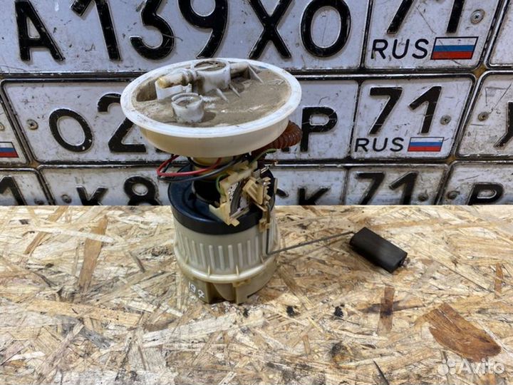 Бензонасос Ford Focus универсал 1.8 2006