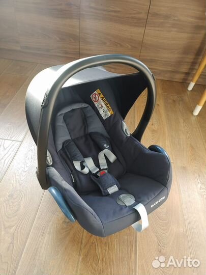 Детская автолюлька от 0 Maxi Cosi Cabrio Fix