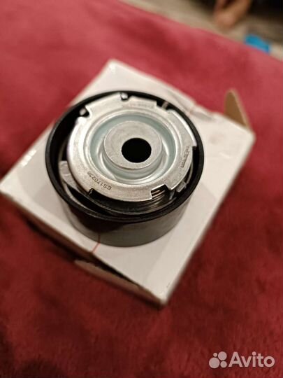 Натяжной ролик ремня грм ваз