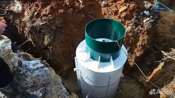 Кессон для скважины пластиковый