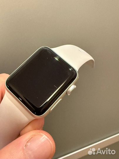 Часы apple watch 3 38 mm в хорошем состоянии