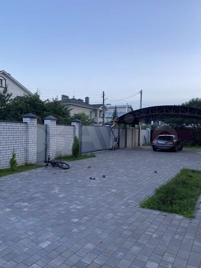 Дом 400 м² на участке 10,5 сот.