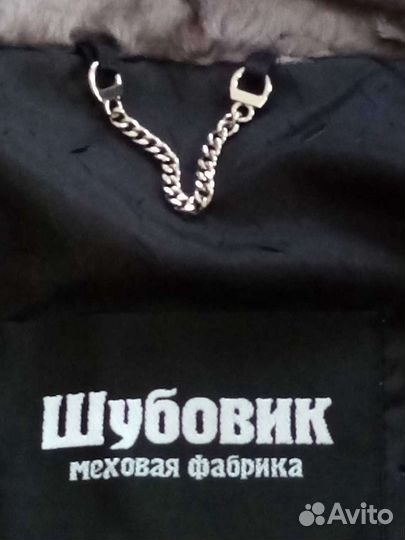 Шуба мутоновая с капюшоном
