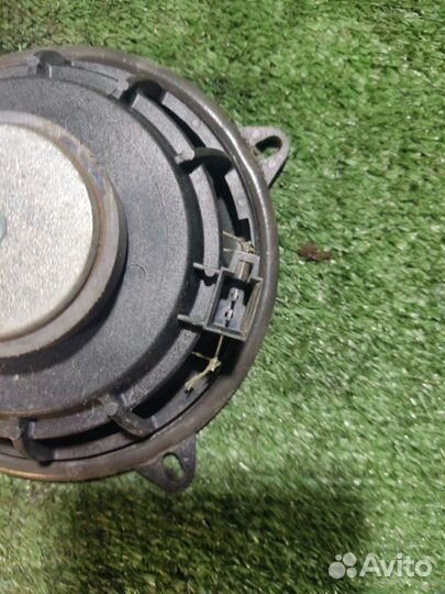 Динамик в дверь LADA Largus Cross