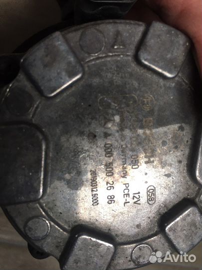 Насос охлаждающей жидкости Mercedes W213 X253