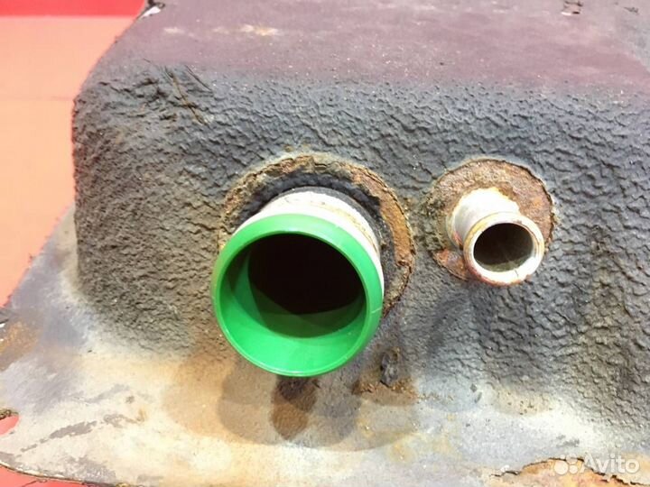 Топливный бак для Kia Rio (Б/У)