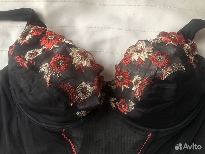 Бюстгальтер корсет