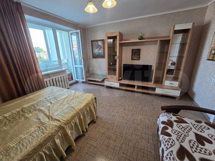 2-к. квартира, 50 м², 3/9 эт.