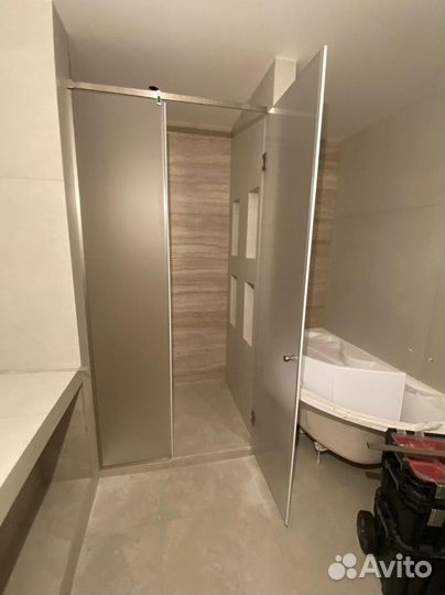 Душевые перегородки стеклянные стильные