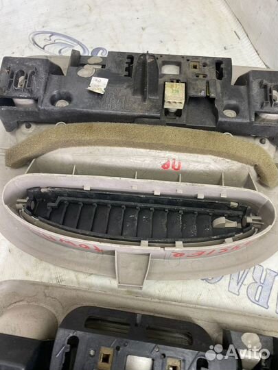 Ручка потолочная Chrysler Grand Voyager