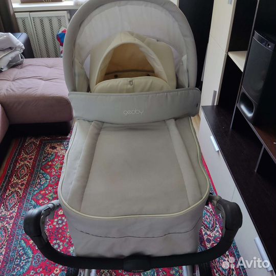 Коляска детская универсальная