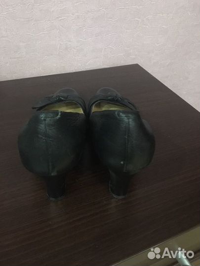 Кожаные туфли Carnaby