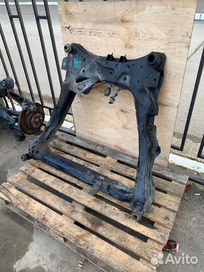 Подрамник передний X-Trail T31 2.0 дизель M9R