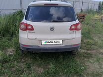 Volkswagen Tiguan 1.4 MT, 2011, битый, 212 739 км, с пробегом, цена 550 000 руб.