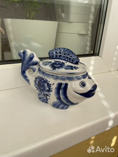 Кофетница рыбка гжель