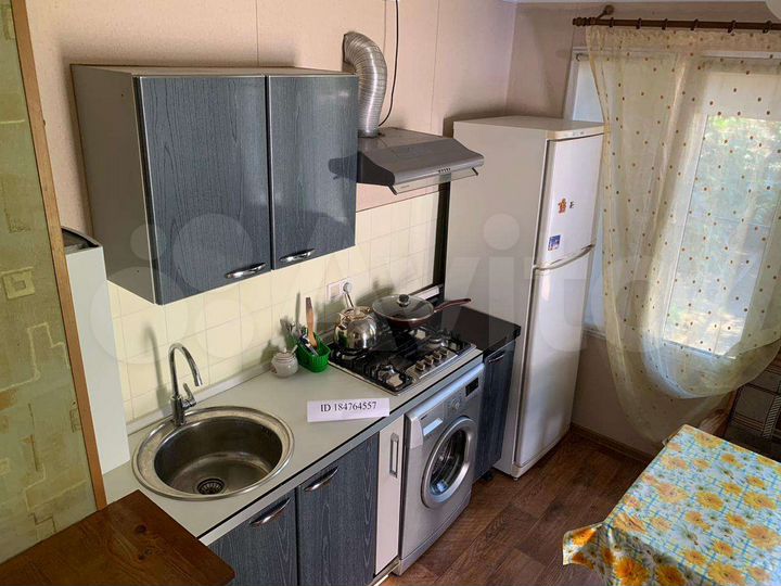 Дом 40 м² на участке 3 сот.