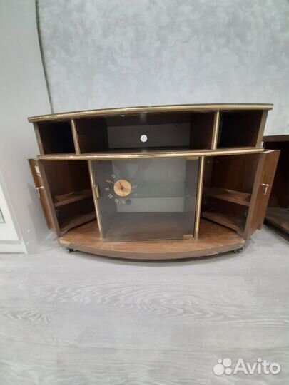Тумба под тв