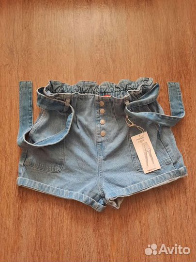 Новые женские шорты р. 48