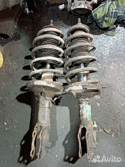 Передние стойки, passat b4