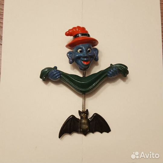 Игрушка фокусник Колдун магнитик волшебник сувенир