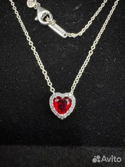 Колье Pandora Красные сердца