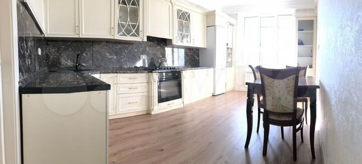 2-к. квартира, 60 м², 1/5 эт.