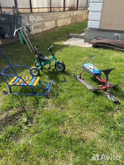 Детский велосипед с родительской ручкой