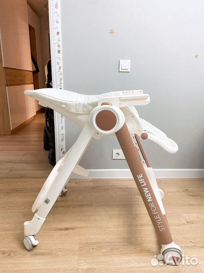 Стульчик для кормления happy baby