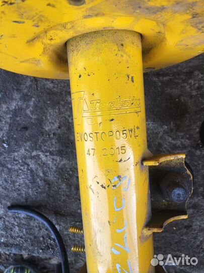 Стойки передние -30 opel vectra b