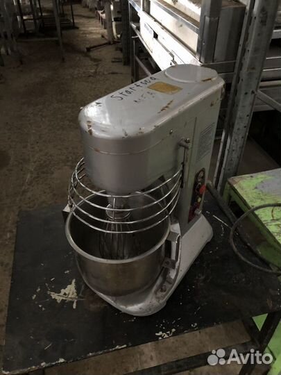 Миксер планетарный Starfood M5A