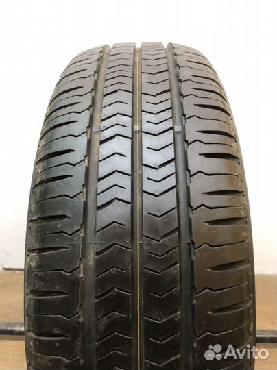 Nexen Roadian CT8 215/65 R17 104T