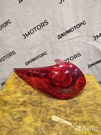 Фонарь задний левый Peugeot 207 SW
