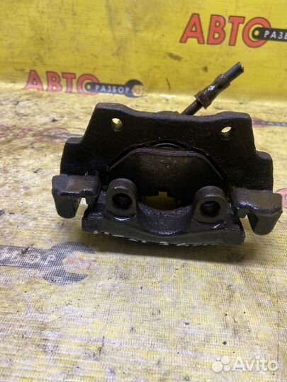 Суппорт задний правый Bmw 3-Series E46 M43B19 1998