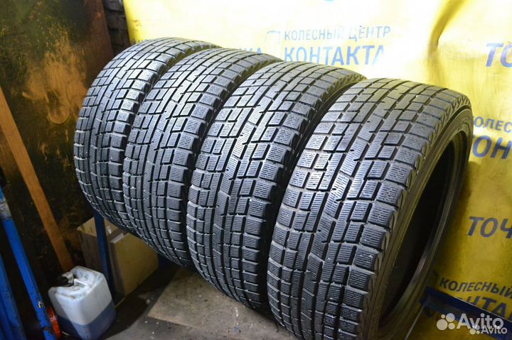 Yokohama Ice Guard IG30 215/50 R17