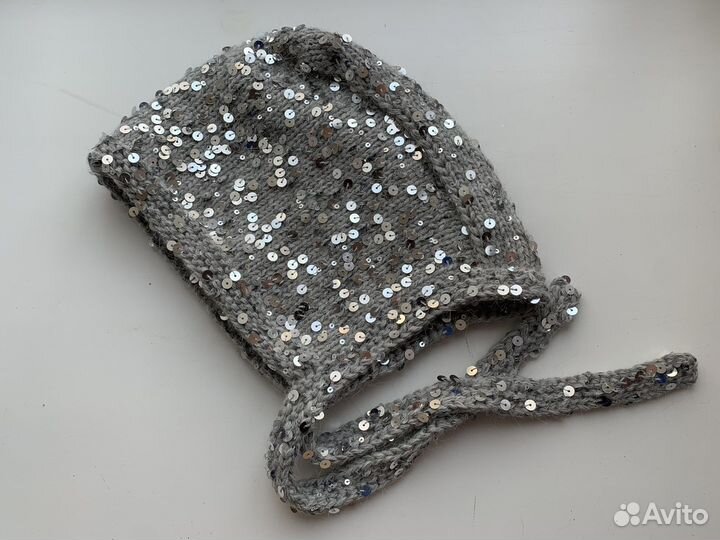Чепчик с пайетками